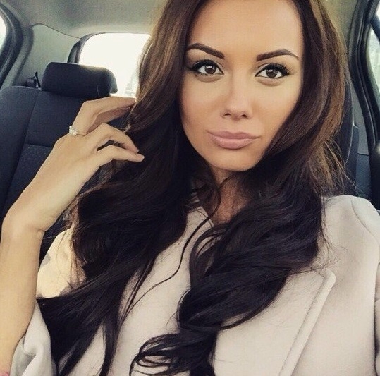 😘💋
У меня есть большой опыт и я готова удовлетворить все твои желания. Независимо от того, что ты ищешь - ласки, массаж или более активное времяпровождение, я обладаю всеми навыками и способностями, чтобы позаботиться о тебе. ✨💕
Мои фото полностью соответствуют действительности, и я всегда выгляжу также привлекательно и соблазнительно, как на них. У меня только положительные отзывы от моих предыдущих клиентов, и я горжусь своей репутацией. Ты останешься доволен! 😉🔥
Я живу в Москве и готова принять тебя всегда - днем или ночью. Позволь мне стать твоей фантазией, твоим удовольствием и твоим источником наслаждения. Сделай свою жизнь ярче, встретившись со мной. С нетерпением жду нашей встречи! 🌹✨🔥 Таисочка